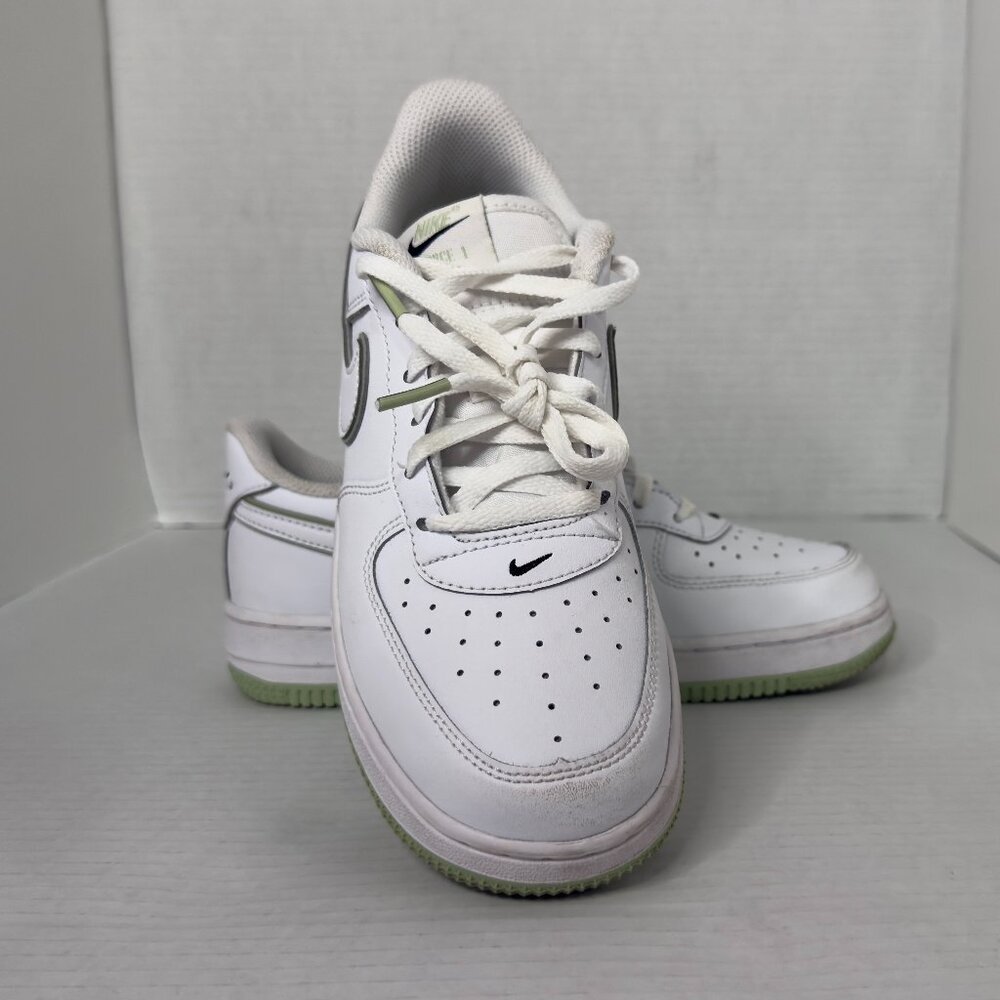 Nike Air Force One - White & Green